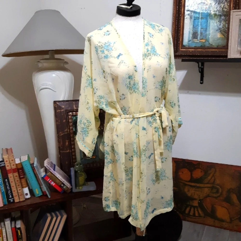 Womens Sheer Lingerie sz L Robe bottoms Set Secret yellow sleepwear nightie